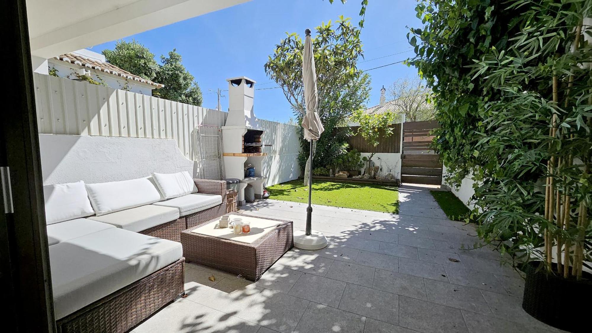 Magnific Studio With A Cozy Garden, 5 Minutes To The Beach Albufeira Exterior photo