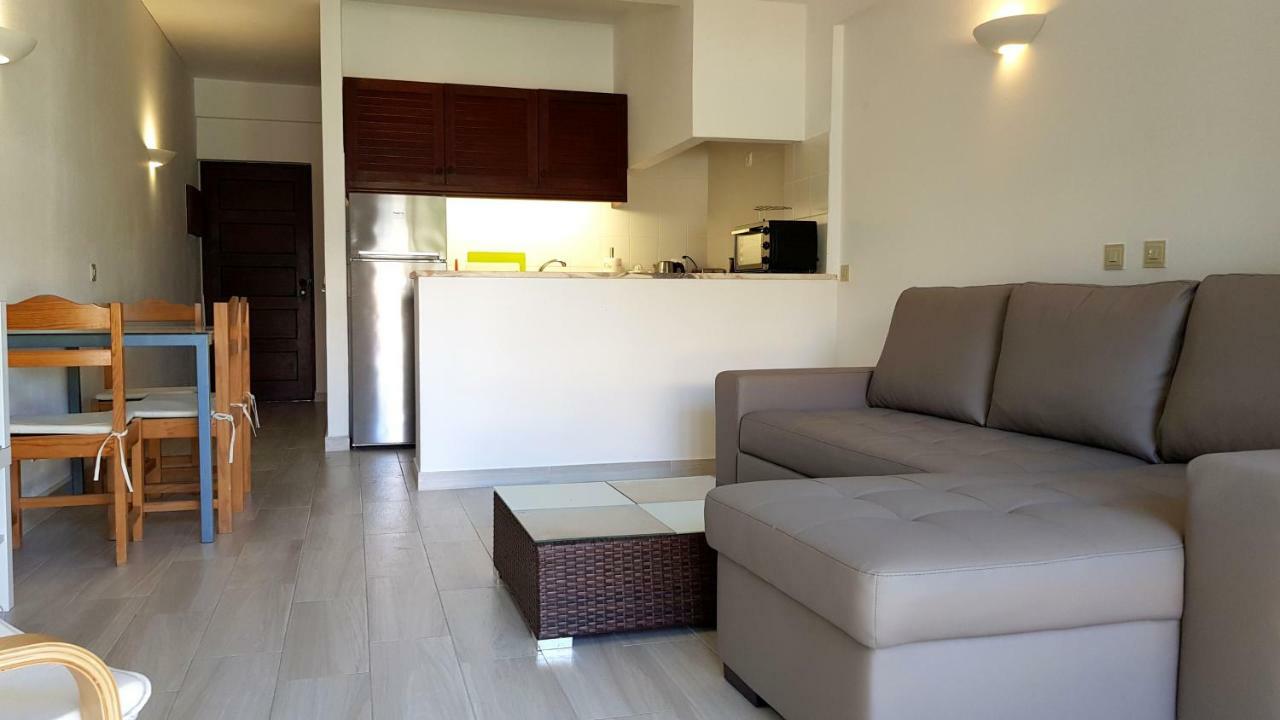 Magnific Studio With A Cozy Garden, 5 Minutes To The Beach Albufeira Exterior photo
