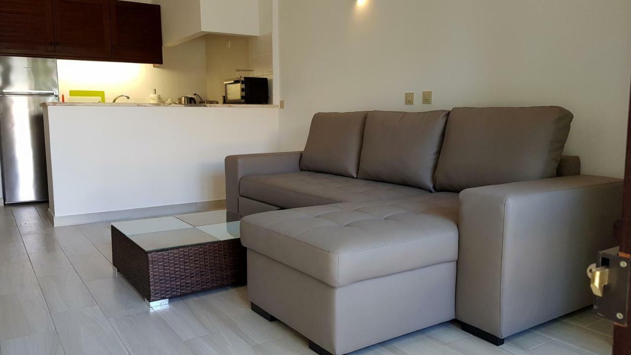 Magnific Studio With A Cozy Garden, 5 Minutes To The Beach Albufeira Exterior photo