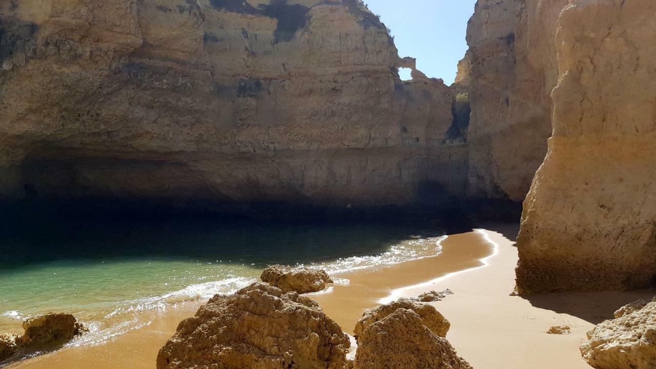 Magnific Studio With A Cozy Garden, 5 Minutes To The Beach Albufeira Exterior photo